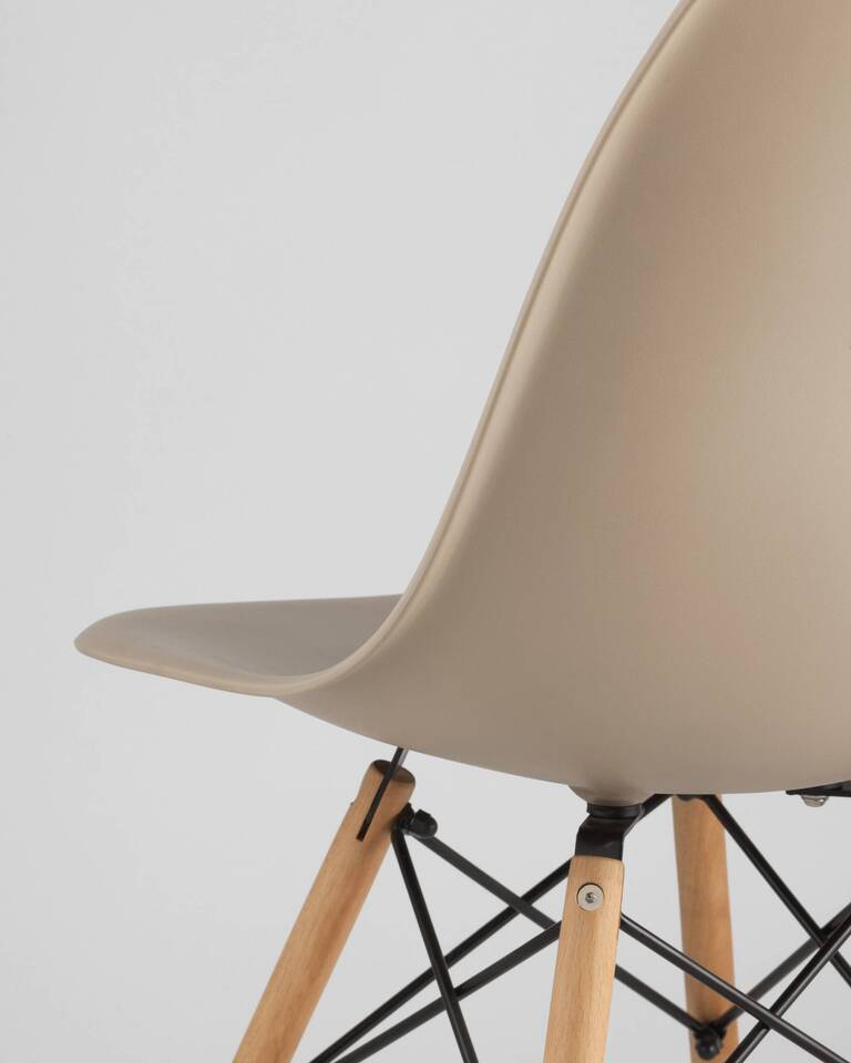 Фото №10  Стул Eames DSW бежевый
