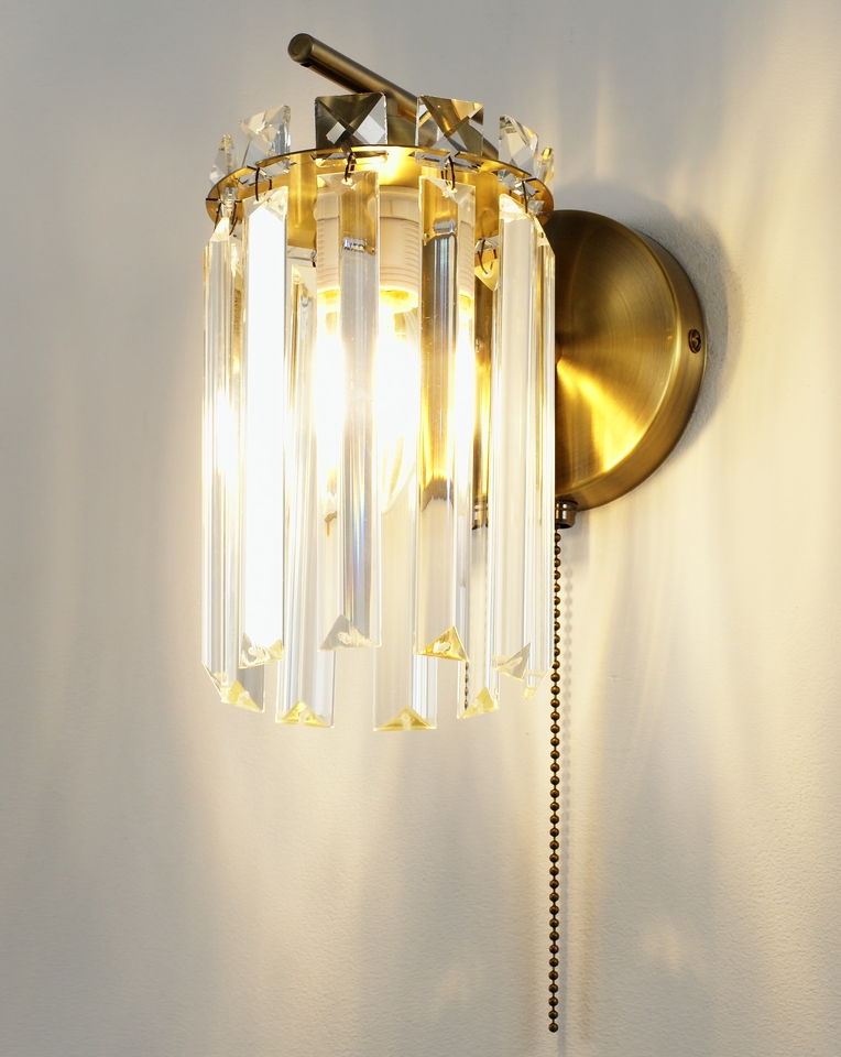 Фото №9  Бра Moderli V10750-1W Everly