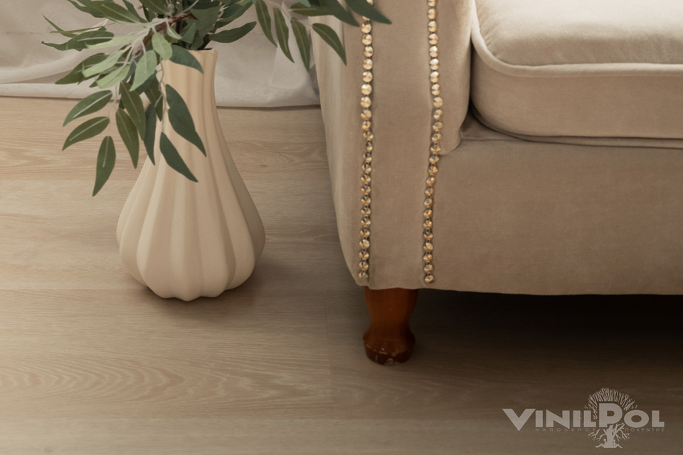 Фото №7  Ламинат Vinilam 7892-EIR Дуб Ното 6 mm