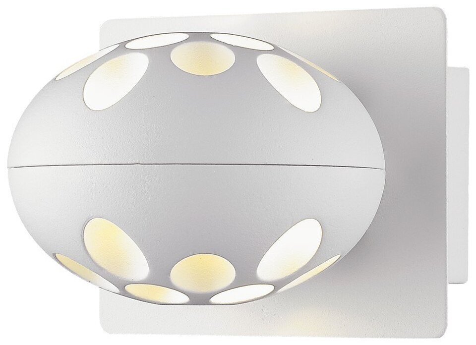 Фото №1  WE438.01.001 WERTMARK AUGEN светильник настенный, LED, 26x0.16W, 3000K
