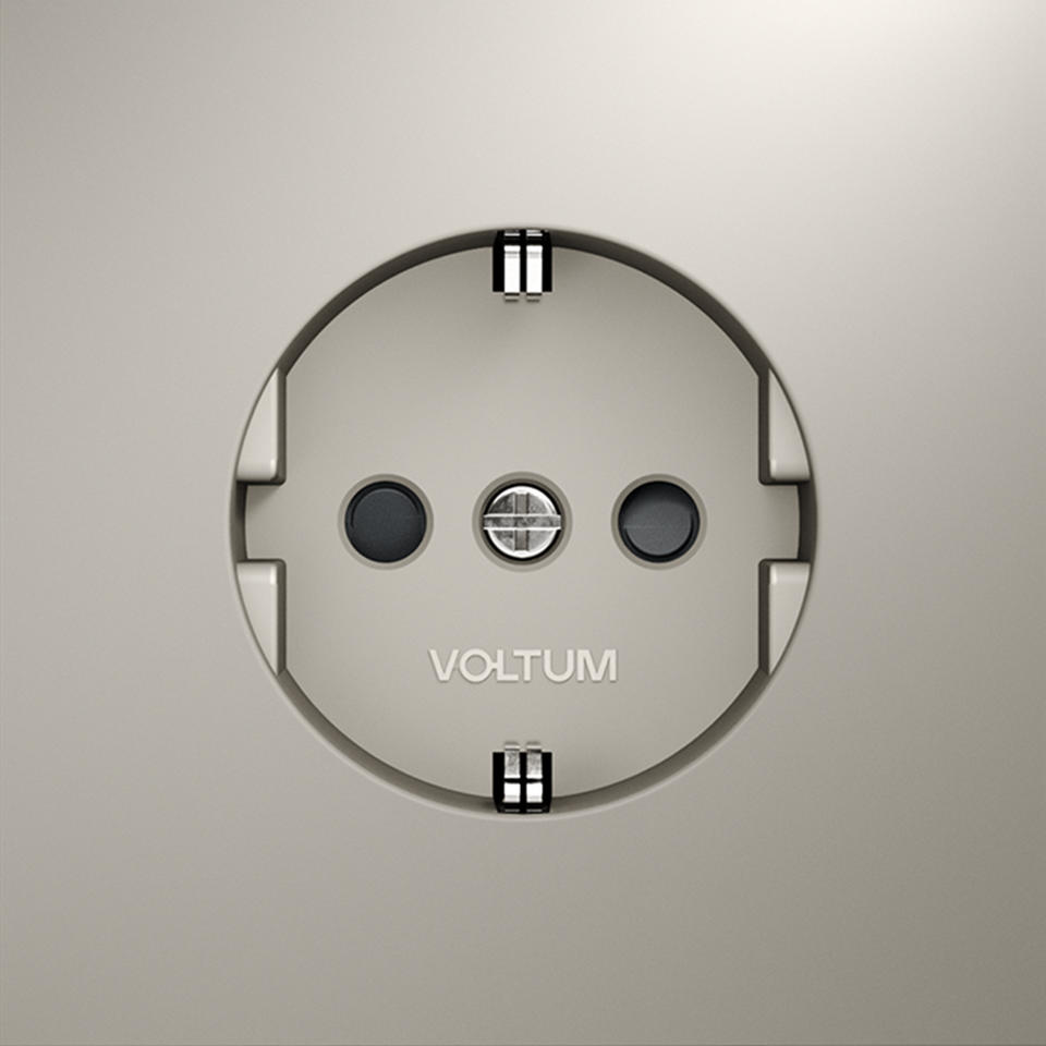 Фото №10  Розетка Розетка встраиваемая VOLTUM S70 с заземлением и защитными шторками, 16А, (кашемир)