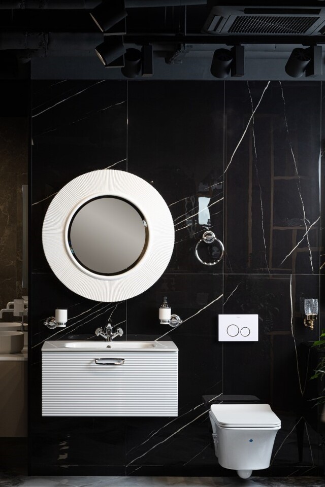 Фото №2  Boheme Зеркало SHINE Белое d82 light