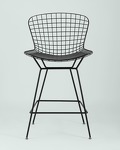 Превью фото №5  Стул полубарный с низкой спинкой Bertoia черный с черной подушкой