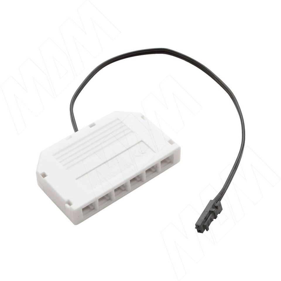 Фото №1  PULSE Разветвитель на 6 розеток, разъем - LED, папа-12V, мама-24V (DIS-LED-12M24F-6)