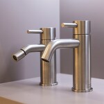 Превью фото №2  RU624EXX AQUAelite Metal 316 смеситель для биде Золото шлифованное, PVD 61Q