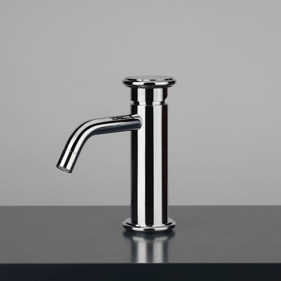 Фото №8  RU820AXX AQUAelite смеситель для раковины INstile  Глянцевая шлифованная медь 14Q