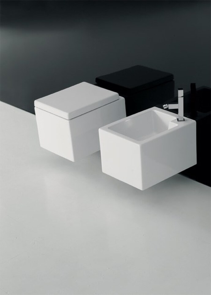 Фото №6  Биде 40059 Althea Plus подвесное биде  Матовый чёрный 38/05Q