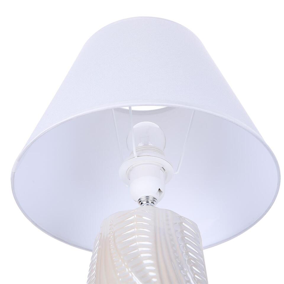 Фото №7  Настольная лампа LUMION 8211/1T CLASSI LN26 475 белый жемчужный/белый, керамика/текстиль Настольная лампа Е27 1*60W 220V SINNA