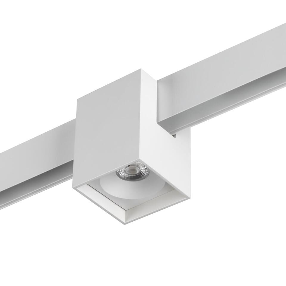Фото №4  NOVOTECH 359518 SHINO NT24 130 белый Трековый низковольт. св-к диммир. со сменой цв.температуры, пульт ДУ/Tuya Smart Life IP20 LED 10W 48V 3000-6000K FLUM