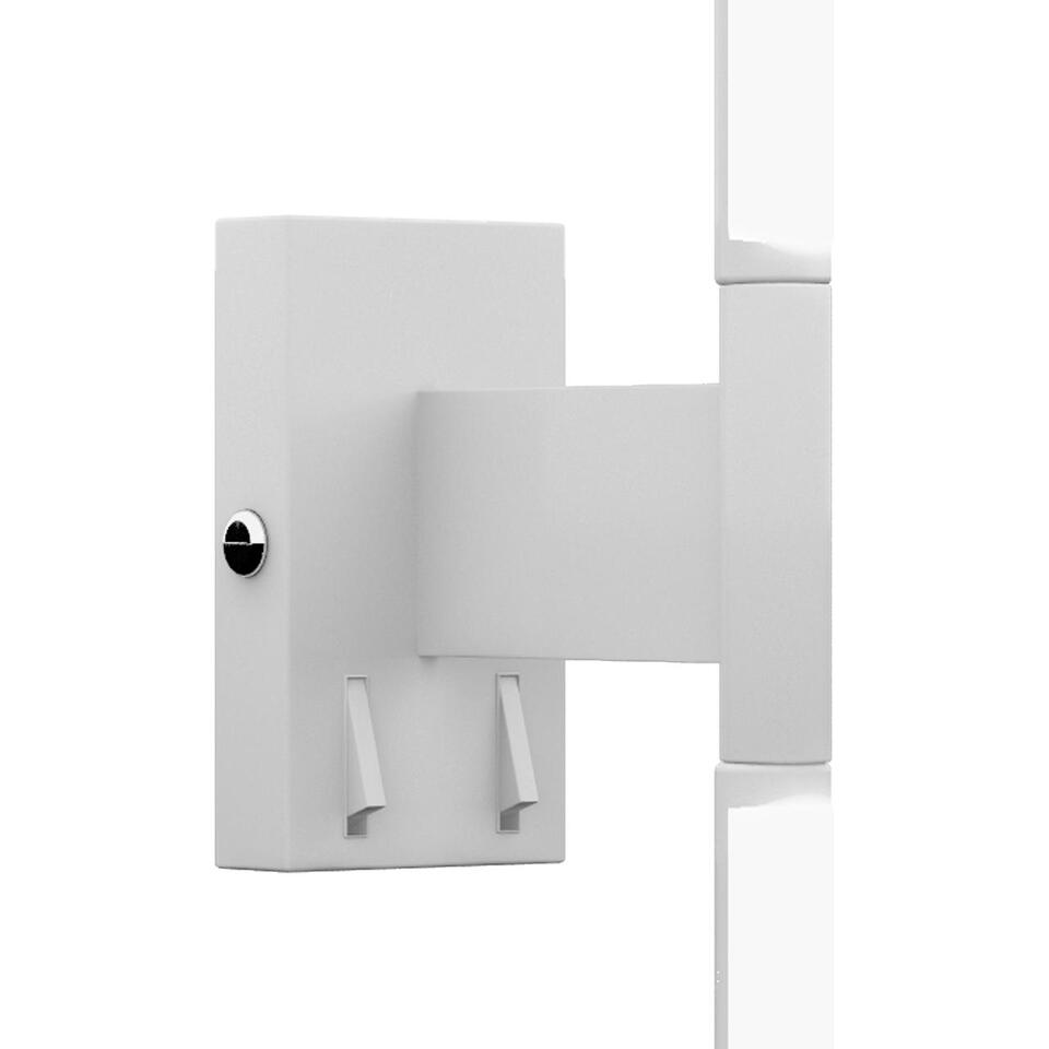 Фото №7  10011 WH Настенный светильник LOFT IT Stick