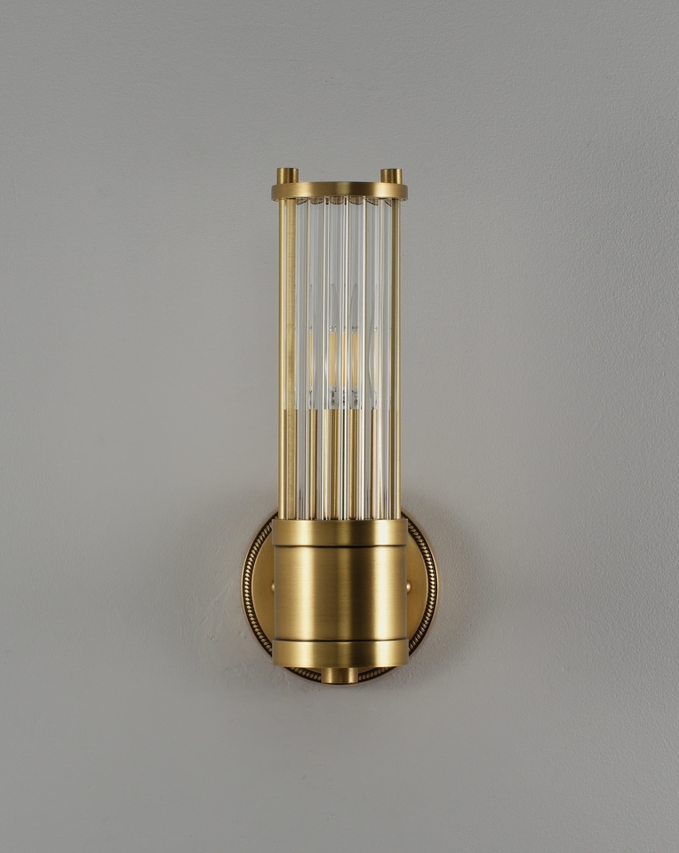 Фото №10  Светильник настенный Moderli V11020-1W Brass