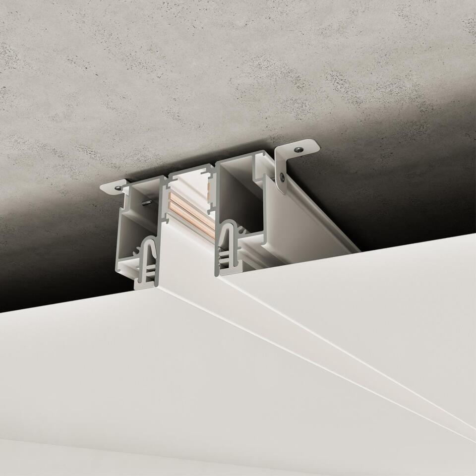 Фото №3  NOVOTECH 135327 NT25 000 белый Шинопровод для монтажа в натяжной потолок 3м (CLAMP) IP20 48V FLUM