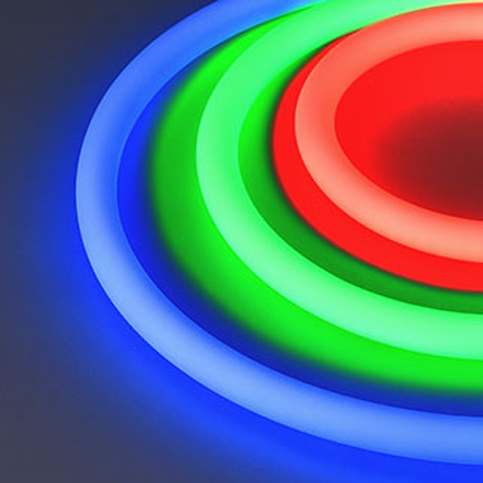Фото №1  Arlight Лента герметичная WAVE-TOP-A240-18x15mm 24V RGB (10 W/m, IP54, 5m, wire x1) ( Вывод прямой, 3 года)