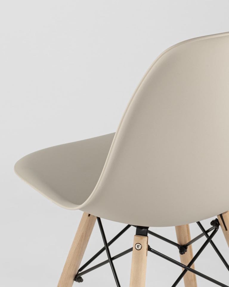 Фото №10  Стул Eames Style DSW бежевый (разборный каркас)